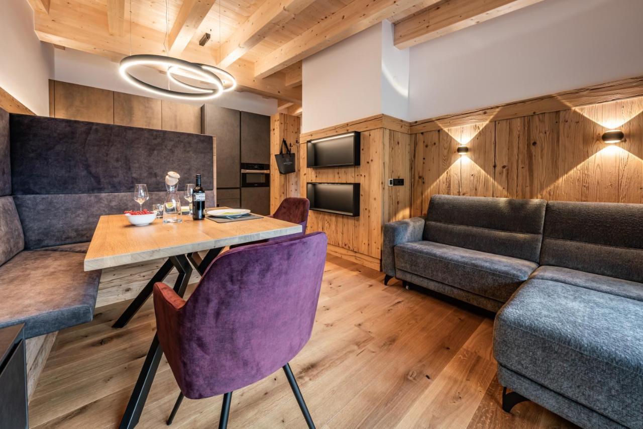 Schoenblick Appartements Tux Esterno foto