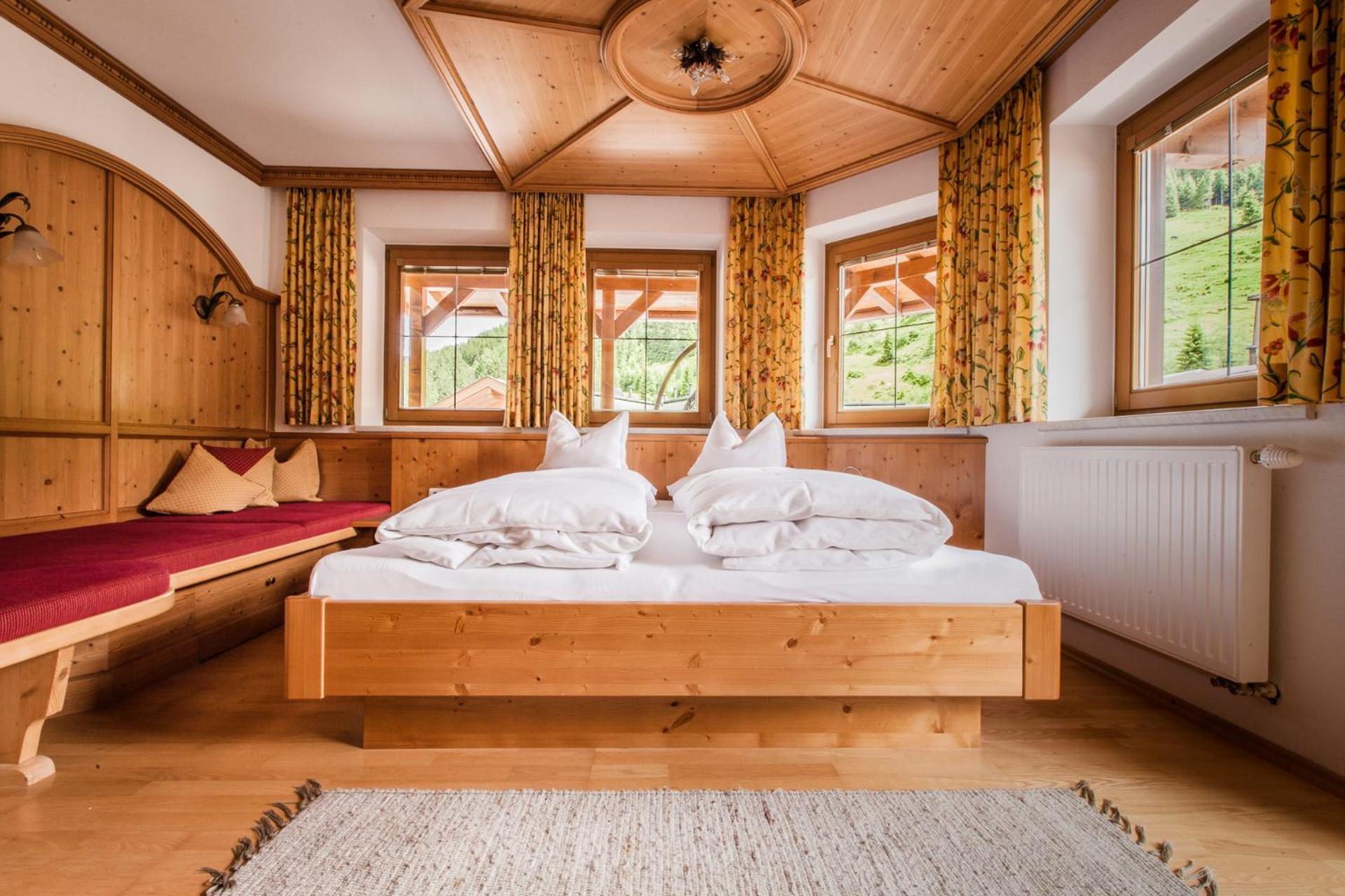 Schoenblick Appartements Tux Esterno foto