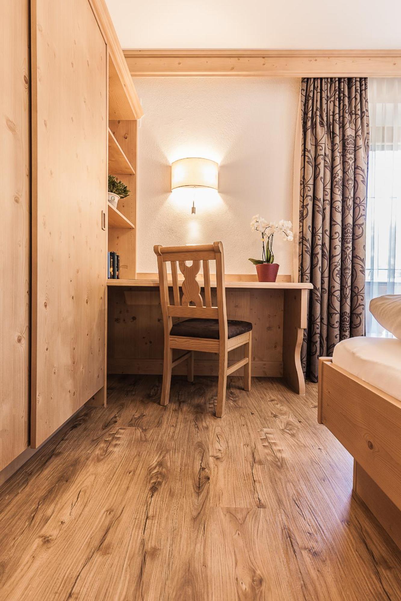 Schoenblick Appartements Tux Esterno foto