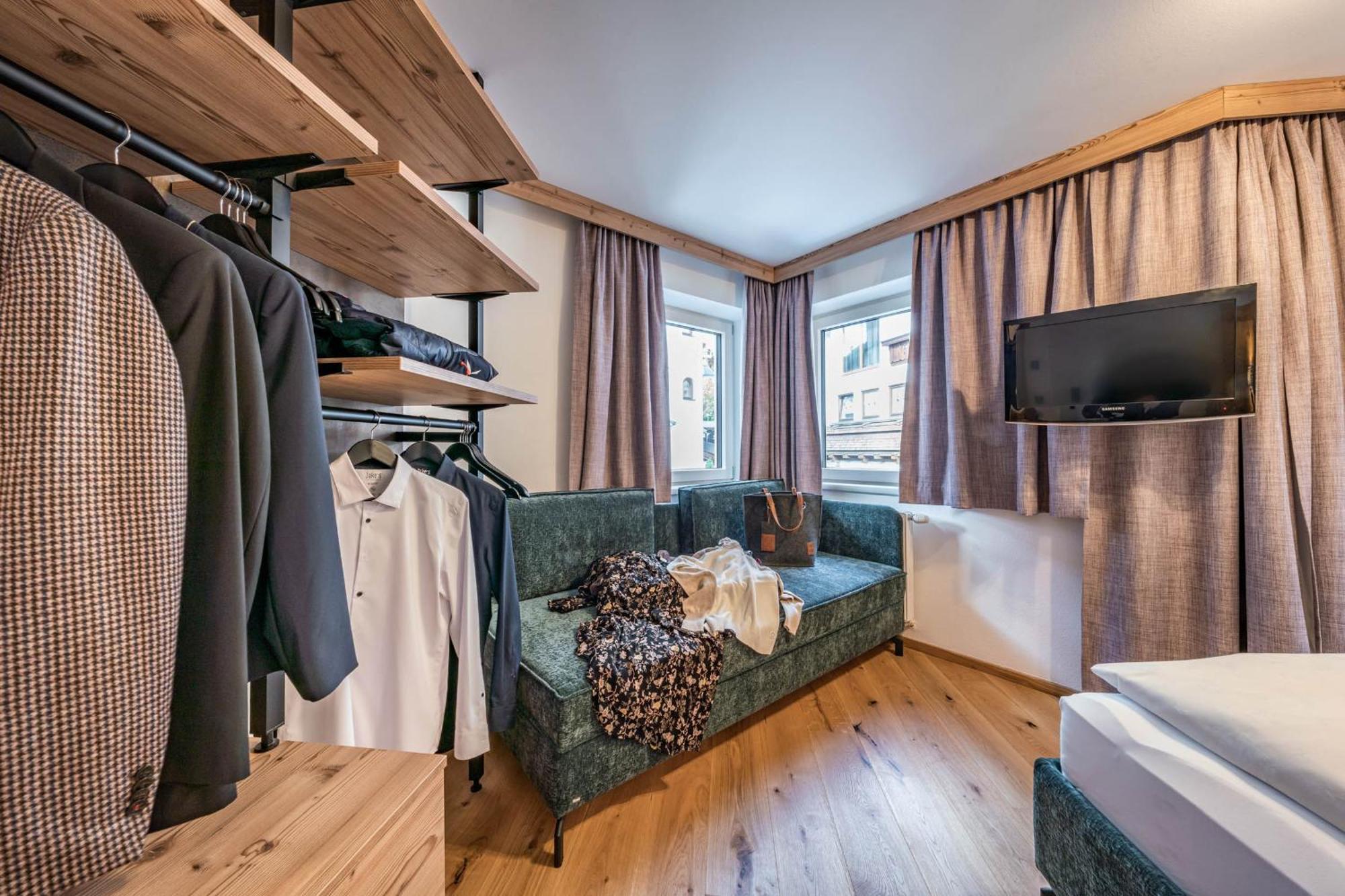 Schoenblick Appartements Tux Esterno foto