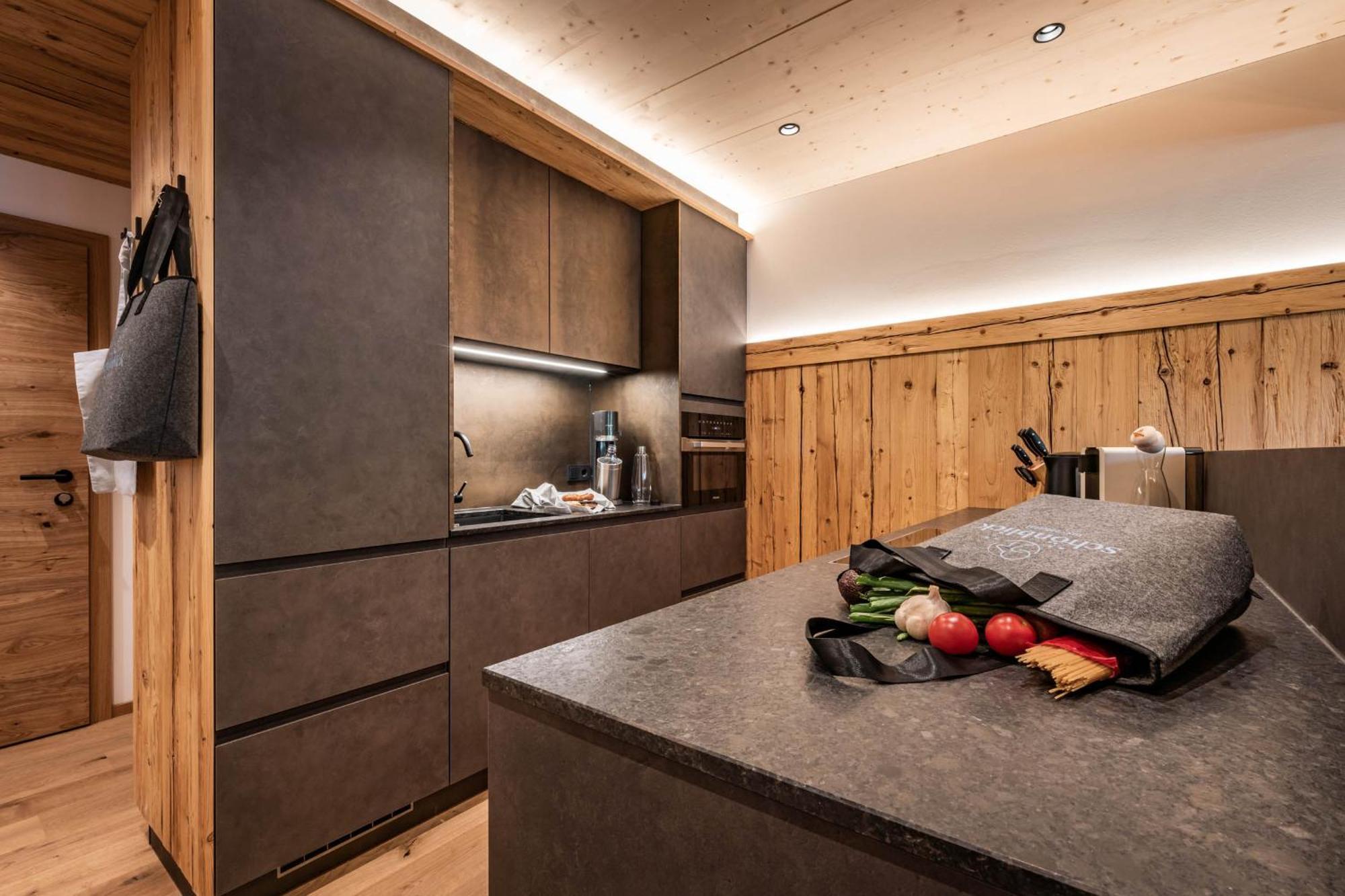 Schoenblick Appartements Tux Esterno foto